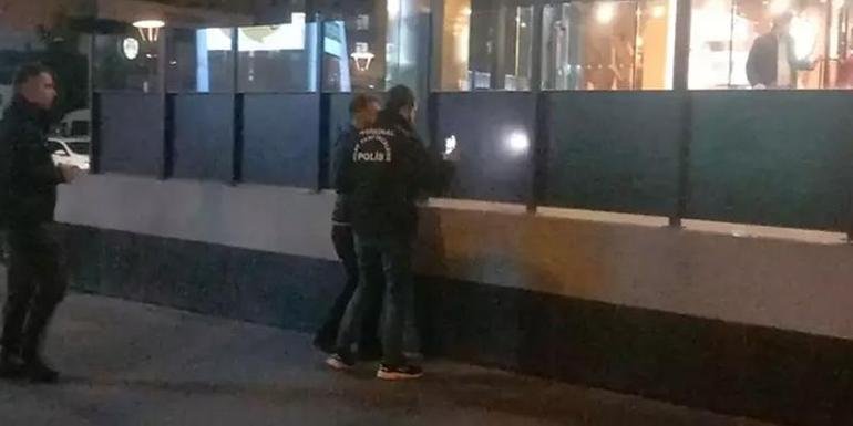 DEFROSSE 22 -YEAR -YEAR Gadis muda meninggal dalam serangan bersenjata di pusat perbelanjaan