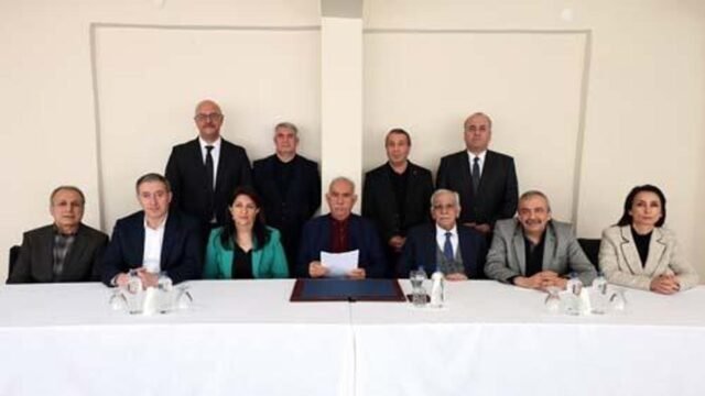 Breaking News ... Kode panggilan İmralı! Ahmet Hakan menulis
