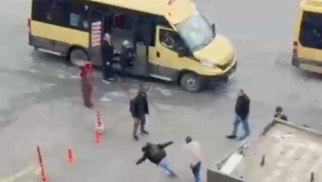 Pass Minibus Driver ke The Penumpang Pemukulan - Breaking Türkiye News
